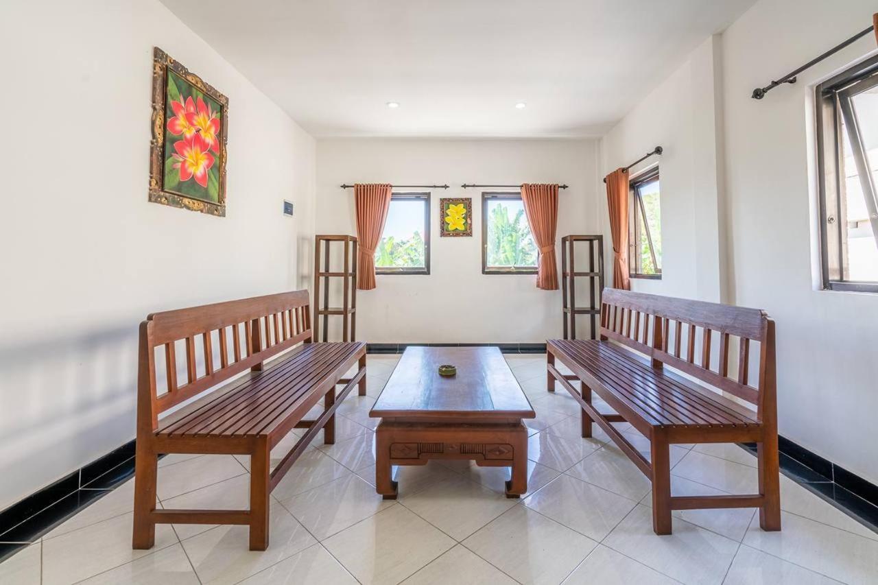 Ganandra Stay Denpasar Exterior photo